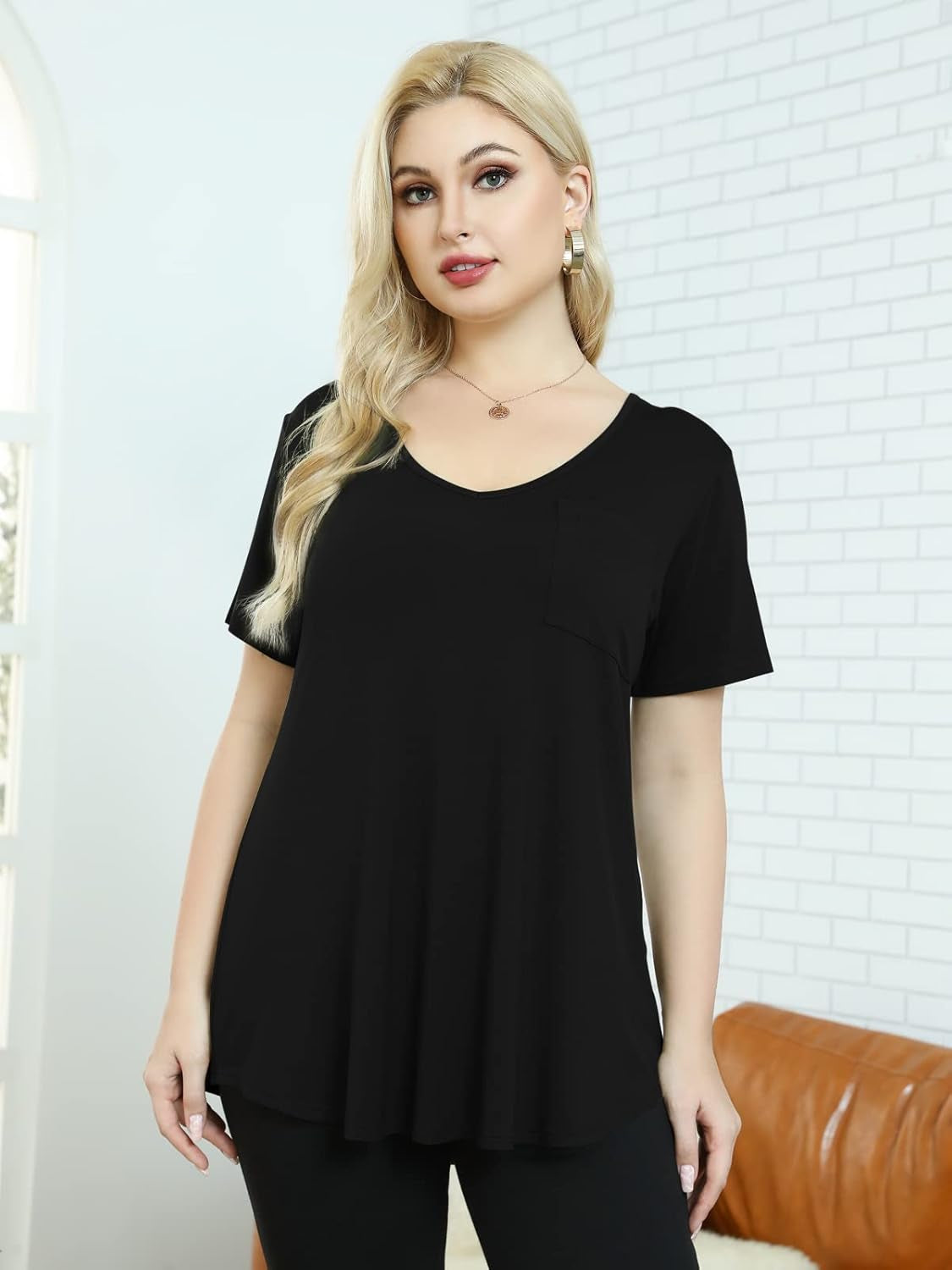 Women plus Size V-Neck Tunic Tops Loose T Shirt with Pocket