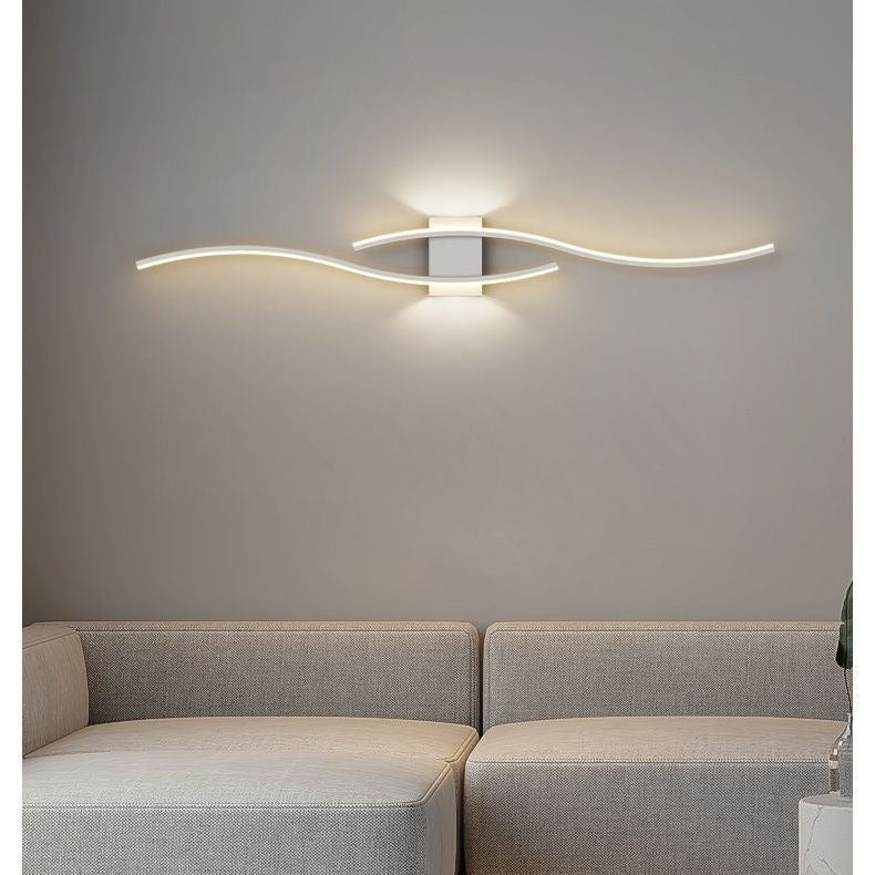 Sleek Designer Wall Light