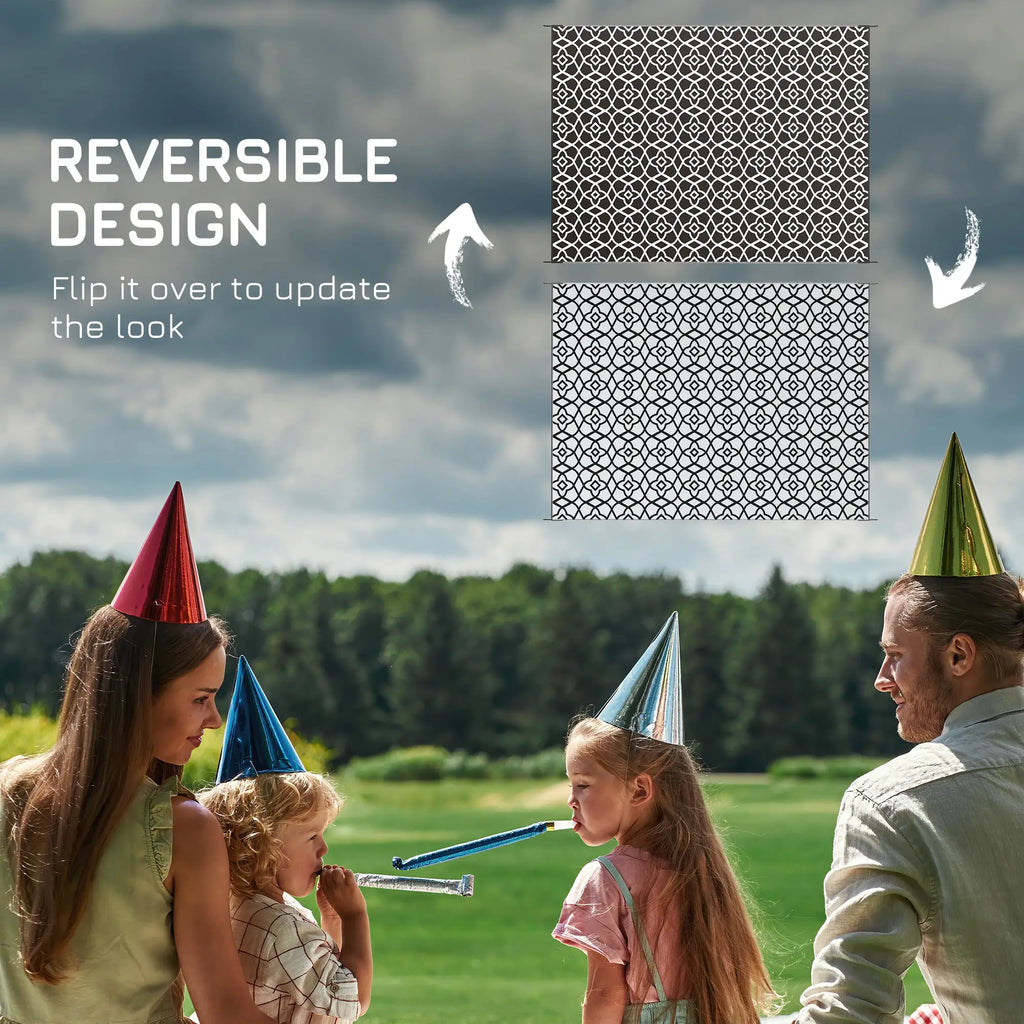 Outsunny 9' x 12' Reversible Outdoor Rug – Waterproof Plastic Straw Mat with Carry Bag, Black & White Clover